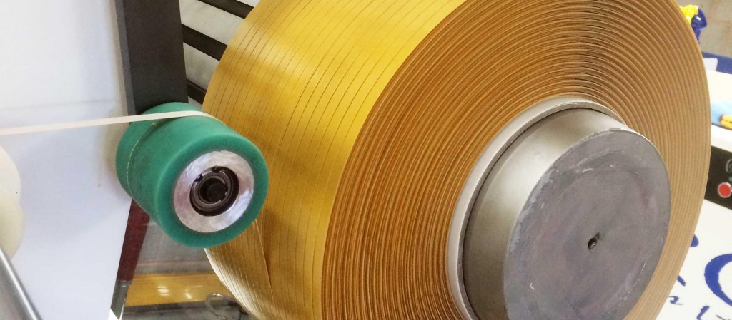 Spool bobbin spooling